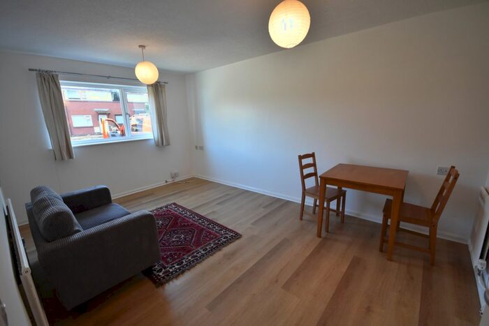 1 Bedroom Flat To Rent In Heathmead, Heath, CF14
