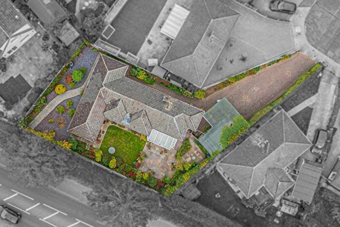 2 Bedroom Detached Bungalow For Sale In Tollgate, Benfleet, SS7