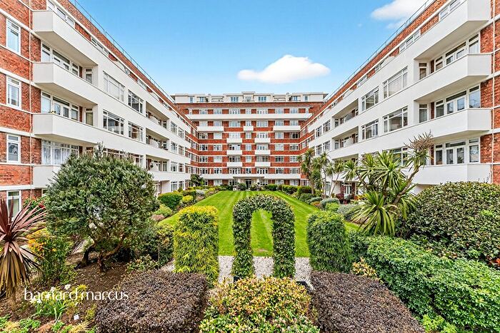 1 Bedroom Flat For Sale In Upper Richmond Road, London, SW15