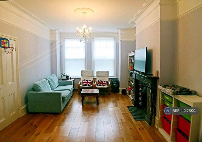 4 Bedroom Terraced House To Rent In Croxted Road, London, SE21
