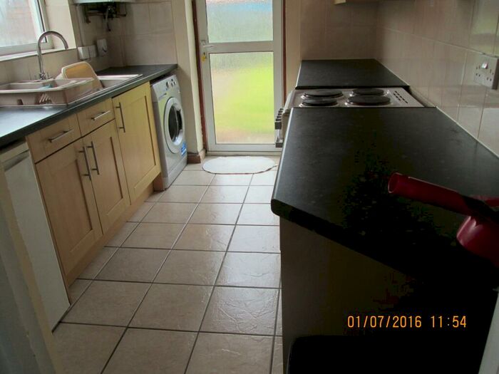 3 Bedroom House To Rent In Harefield Road, Swaythling, Southampton, SO17