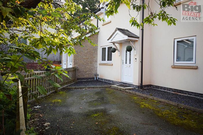 1 Bedroom Apartment To Rent In Mill Street, Ruthin, LL15