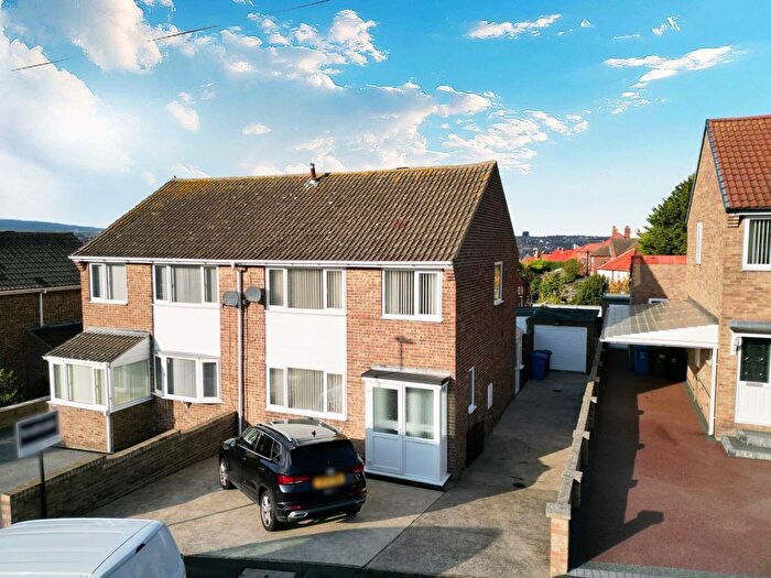 3 Bedroom Semi Detached House For Sale In Captain Cook Crescent, Whitby, YO22