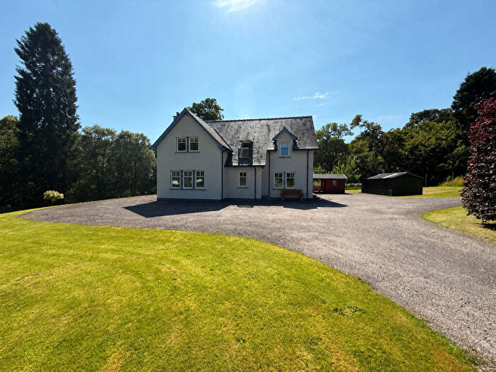 4 Bedroom Detached House For Sale In Camusdarrach House, Invergarry, PH35