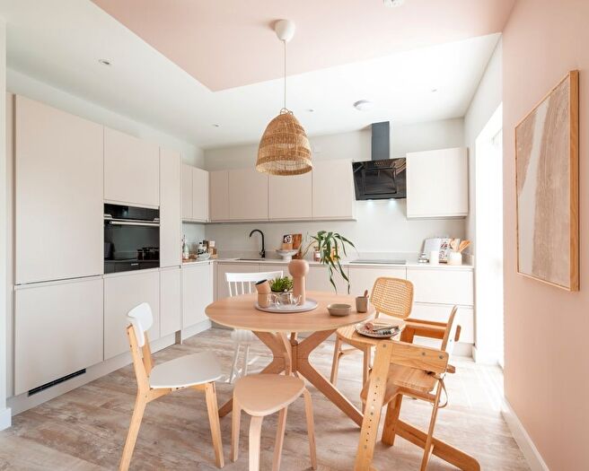 3 Bedroom Semi Detached House For Sale In Danner Lane, Horwich, Bolton, Greater Manchester, BL6