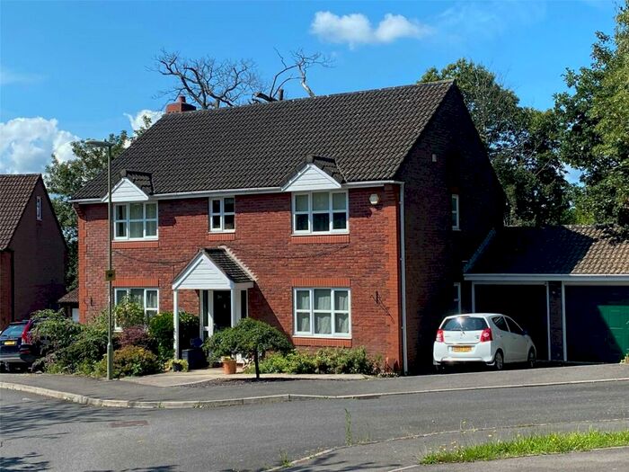 5 Bedroom Detached House To Rent In Rufus Close, Rownhams, Southampton, Hampshire, SO16