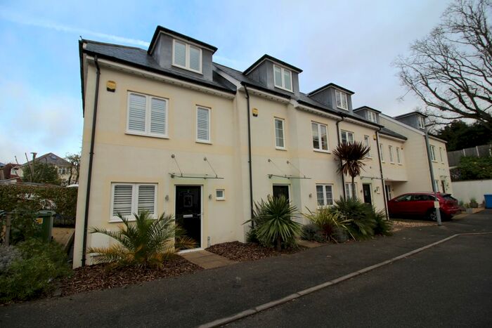 3 Bedroom Town House To Rent In Park Close, Poole, BH15