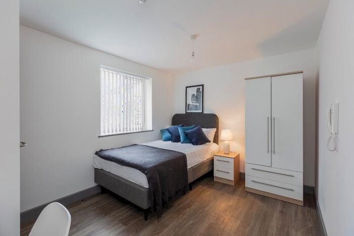 1 Bedroom Flat To Rent In Lord Street, Birkenhead, Wirral, Merseyside, CH41