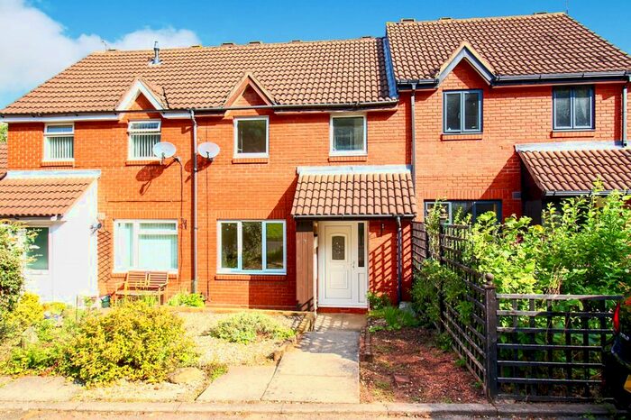 3 Bedroom Terraced House To Rent In Greensward Close, Kenilworth, Warwickshire, CV8