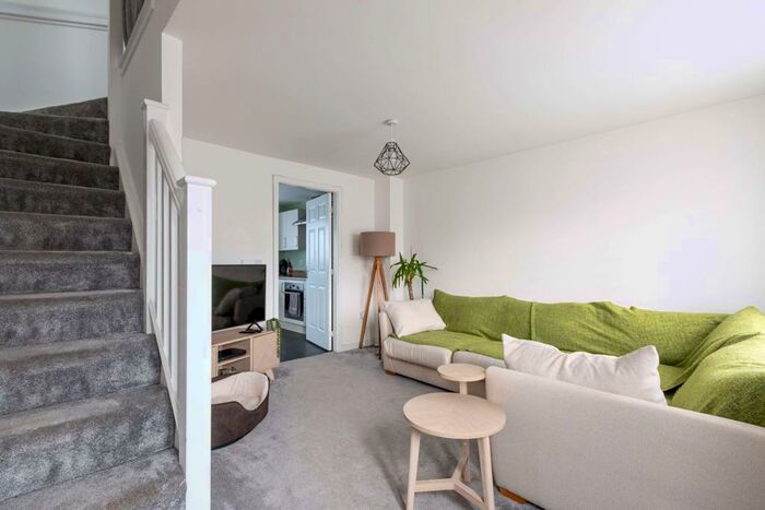 2 Bedroom Property To Rent In Milligan Drive Edinburgh United Kingdom, EH16