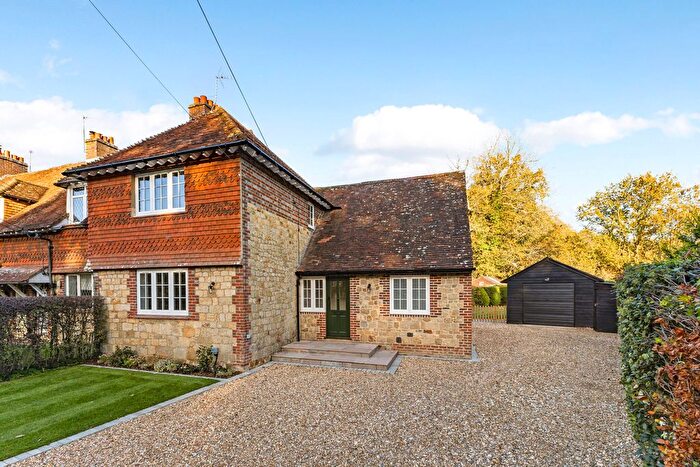 3 Bedroom End Of Terrace House For Sale In Wardley Green, Milland, GU30