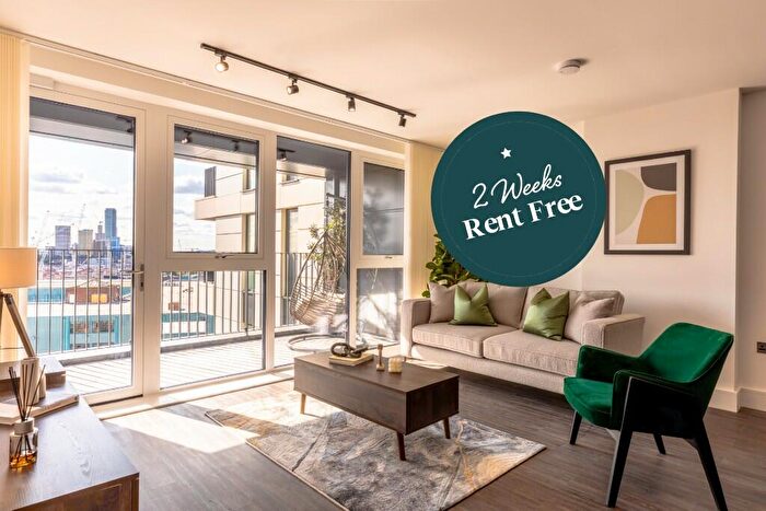 3 Bedroom Flat To Rent In Flat, Mitre Yard, Waterway House, Scrubs Lane, London, NW10