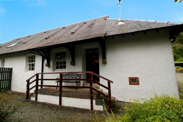 2 Bedroom Cottage To Rent In Dairy Cottage, Glendaruel, Colintraive, PA22