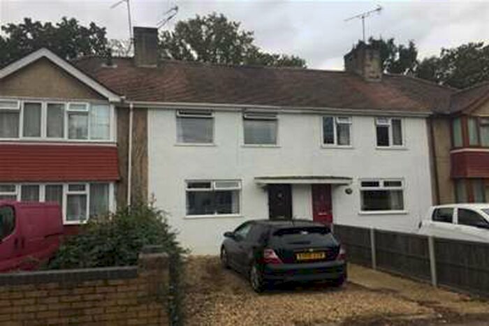 2 Bedroom House To Rent In Totton, SO40