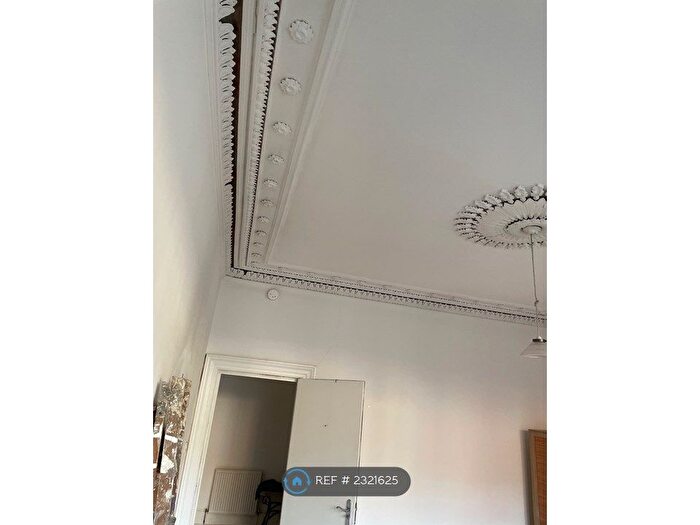 4 Bedroom Flat To Rent In Rupert St, Glasgow, G4