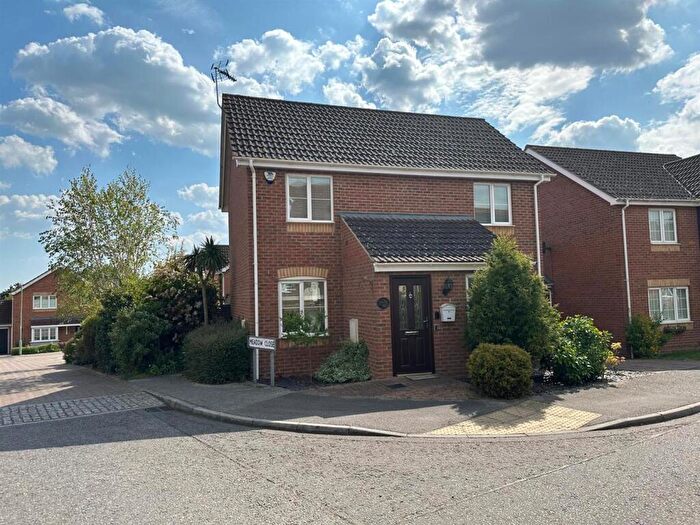 3 Bedroom Detached House For Sale In Treeview, Stowmarket, IP14