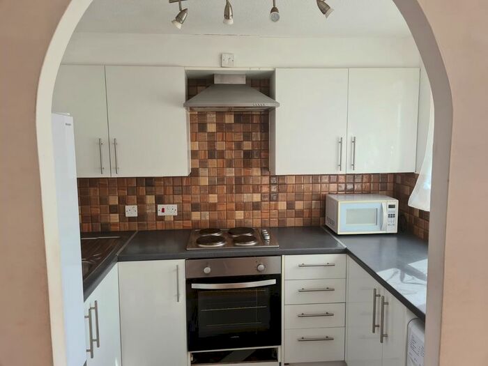 2 Bedroom Flat To Rent In Harrier Road, Colindale, London, NW9