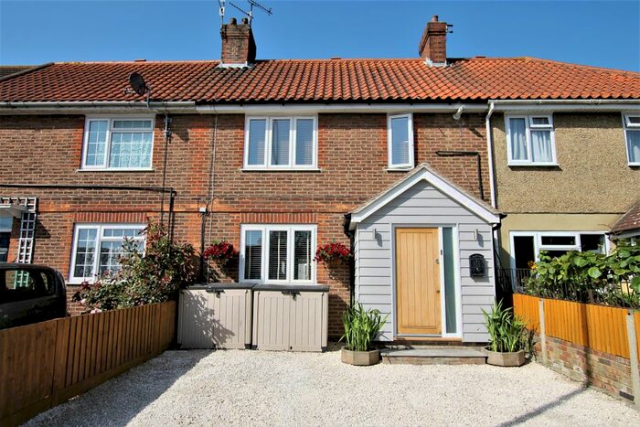 3 Bedroom Terraced House To Rent In Dominion Road, Worthing BN14