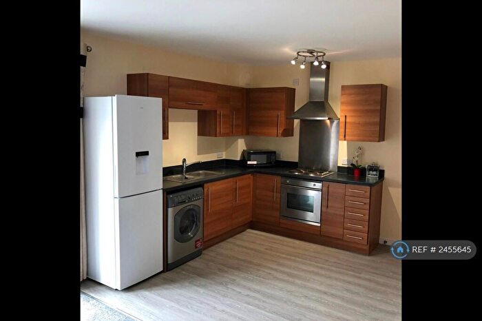 2 Bedroom Flat To Rent In Edmund Court, Sheffield, S2