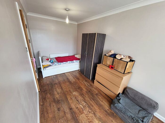 1 Bedroom Flat For Sale In Park Street, Luton, LU1