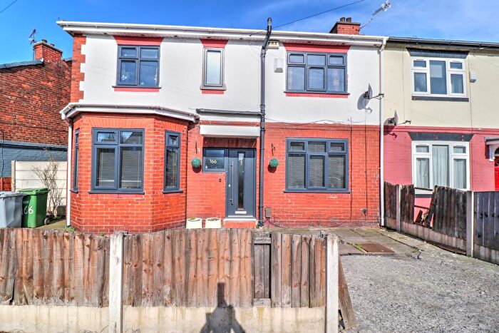 4 Bedroom Semi-Detached House For Sale In Davyhulme Road, Stretford, Manchester, M32