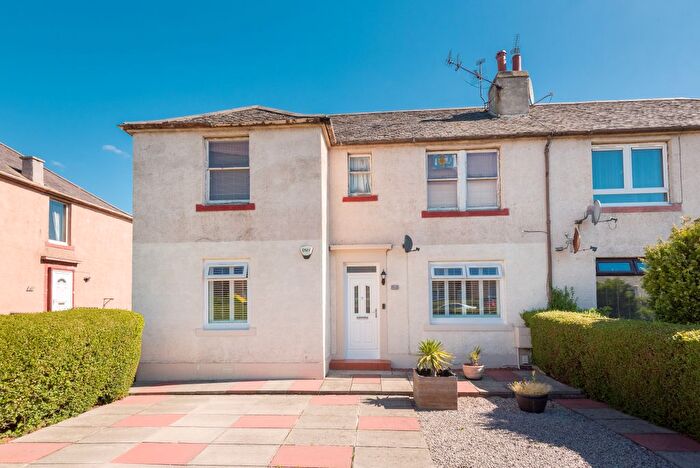 2 Bedroom Flat For Sale In Stenhouse Avenue, Edinburgh, EH11