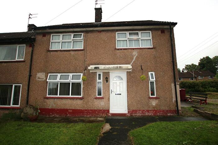 3 Bedroom Town House For Sale In Oban Drive, Shadsworth, Blackburn, BB1