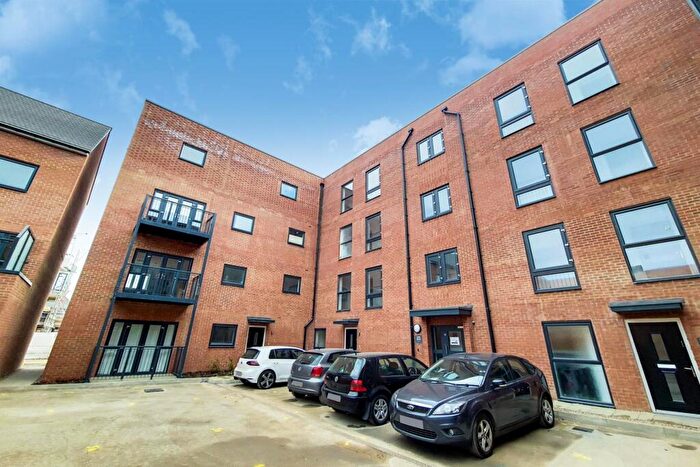 2 Bedroom Apartment To Rent In Rayon Close, Hackbridge Road, Wallington, SM6