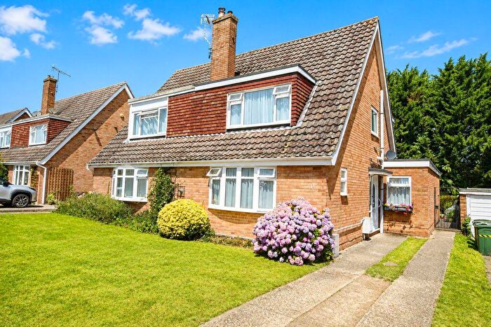 4 Bedroom Semi Detached House For Sale In Lewis Court Drive, Maidstone, ME17