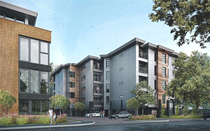 2 Bedroom Flat To Rent In Maidstone Road, Paddock Wood, Tonbridge, TN12