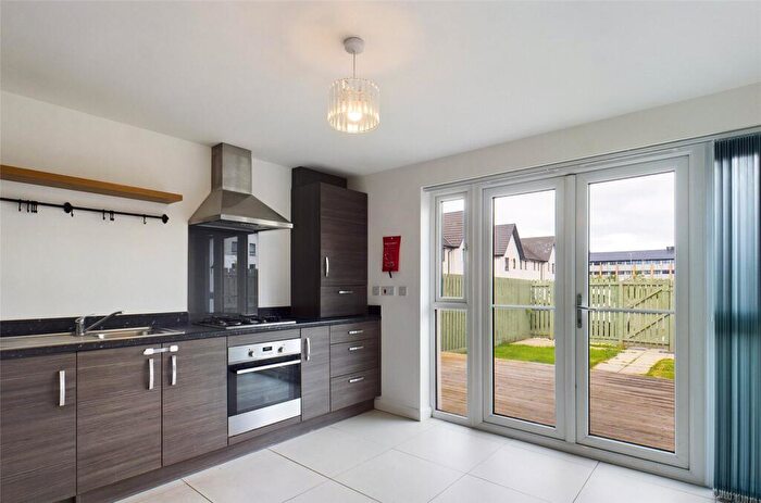 3 Bedroom Terraced House To Rent In ParkingBurne Cruick, South Gyle, Edinburgh, EH12