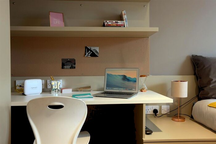 1 Bedroom Flat To Rent In Pandon Bank, Newcastle Upon Tyne, NE1