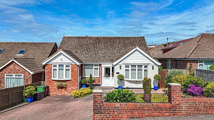 2 Bedroom Detached Bungalow For Sale In St. Helens Down, Hastings, TN34