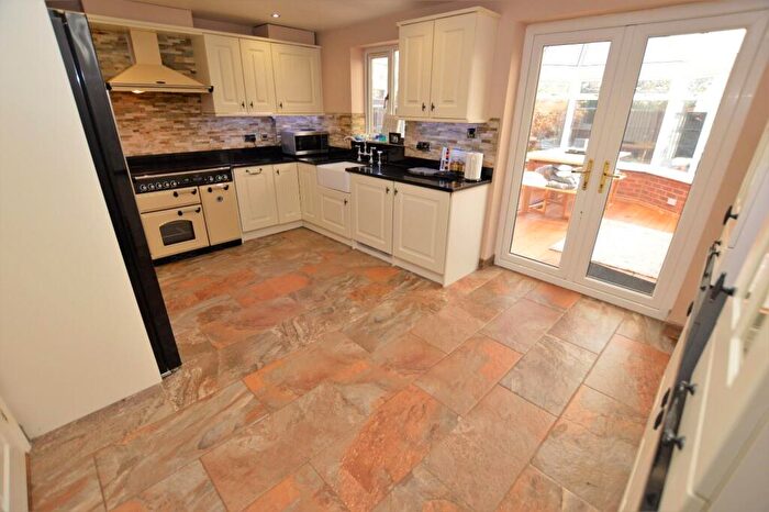 3 Bedroom House For Sale In Broadfield Way, Countesthorpe, Leicester, LE8