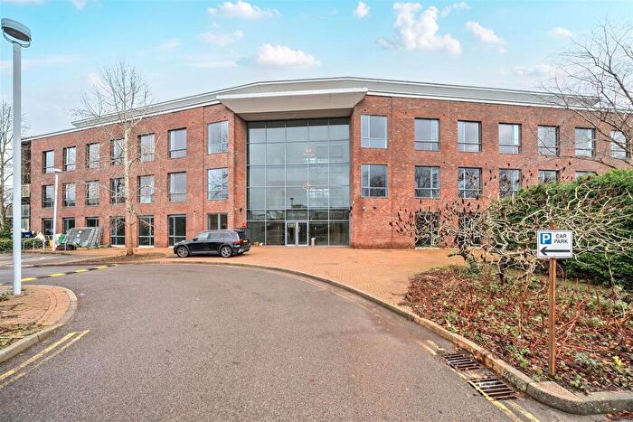 2 Bedroom House To Rent In Waterfront, Fleet, GU51