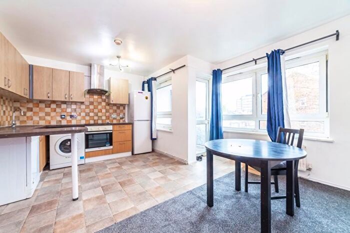 4 Bedroom Flat To Rent In Field Road, London, W6