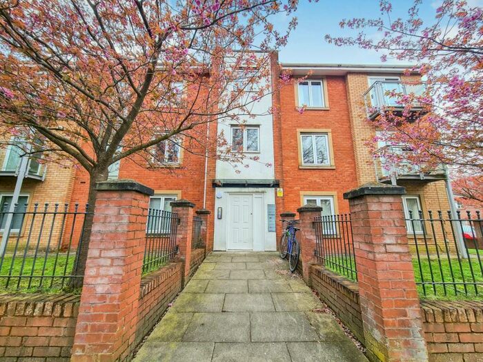 2 Bedroom Flat To Rent In Jackson Crescent, Hulme, Manchester, M15
