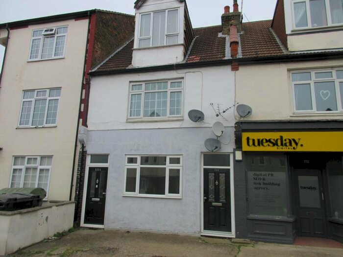 2 Bedroom Flat To Rent In Gff Pall Mall, Leigh On Sea, SS9