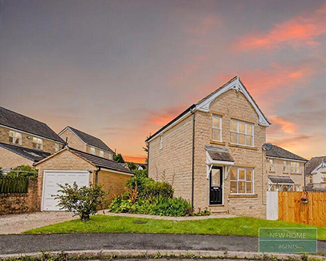 3 Bedroom Detached House For Sale In Kenyon Bank, Denby Dale, Huddersfield, HD8