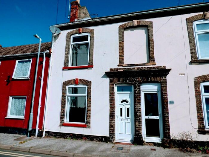 3 Bedroom Terraced House To Rent In Crown Street West, Lowestoft, NR32