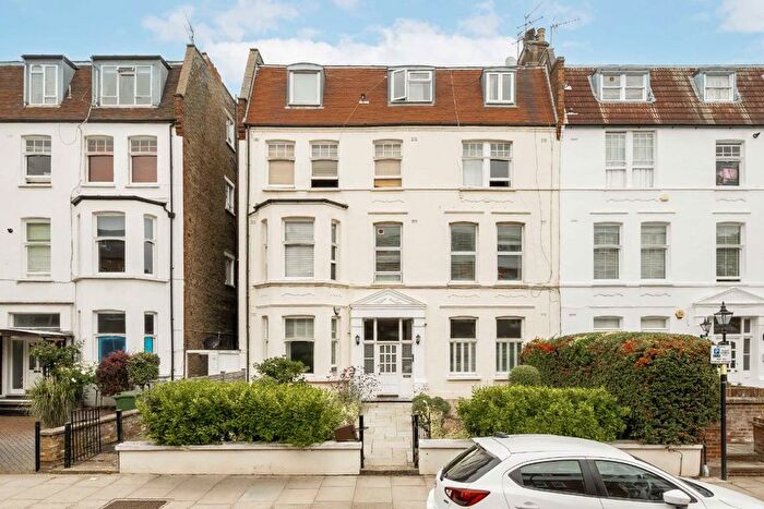 2 Bedroom Flat For Sale In Greencroft Gardens, South Hampstead, NW6