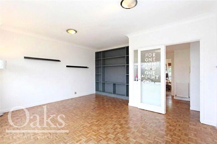 2 Bedroom Apartment To Rent In Chatsworth Road, Croydon, CR0
