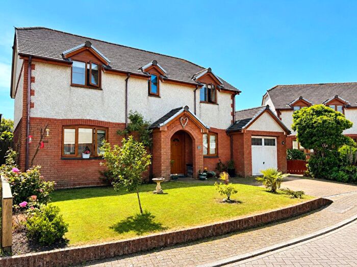 4 Bedroom Detached House For Sale In Village Farm Close, Marhamchurch, Bude, Cornwall, EX23