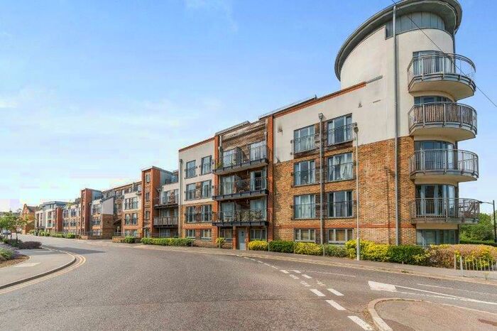 2 Bedroom Apartment To Rent In The Waterfront, Hertford, Hertfordshire, SG14