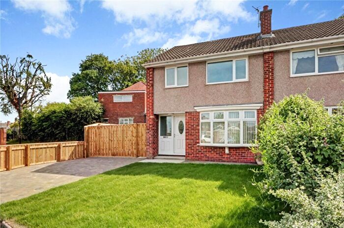 3 Bedroom Semi-Detached House To Rent In Willow Road, Houghton Le Spring, Tyne And Wear, DH4