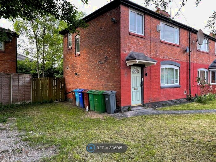 3 Bedroom Semi-Detached House To Rent In Mouldsworth Avenue, Manchester, M20