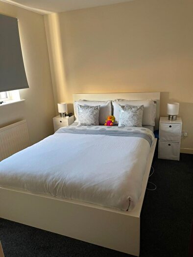 1 Bedroom Flat To Rent In Cotham Road, Bristol, BS6