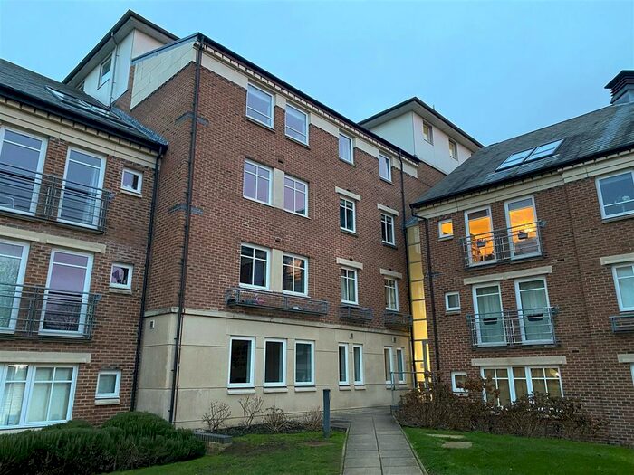 2 Bedroom Flat To Rent In Fulford Place, Hospital Fields Road, York, YO10