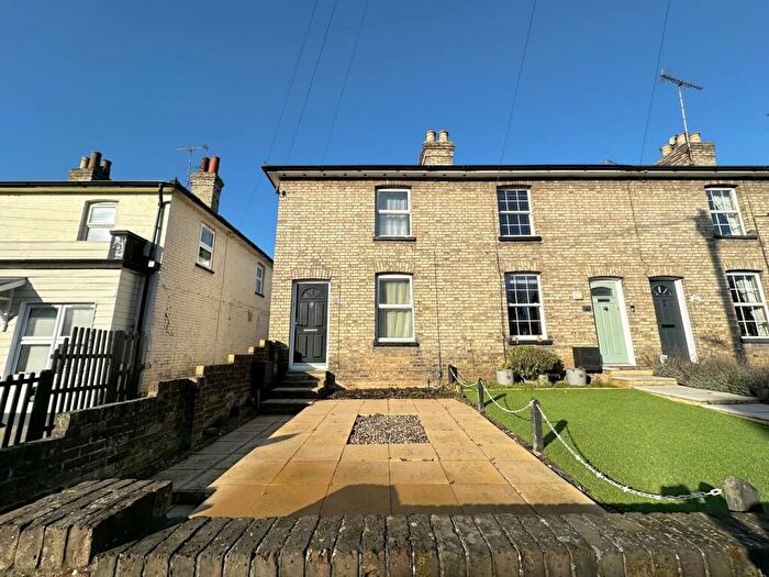 2 Bedroom End Of Terrace House To Rent In Springfield Road, Chelmsford, Essex, CM2