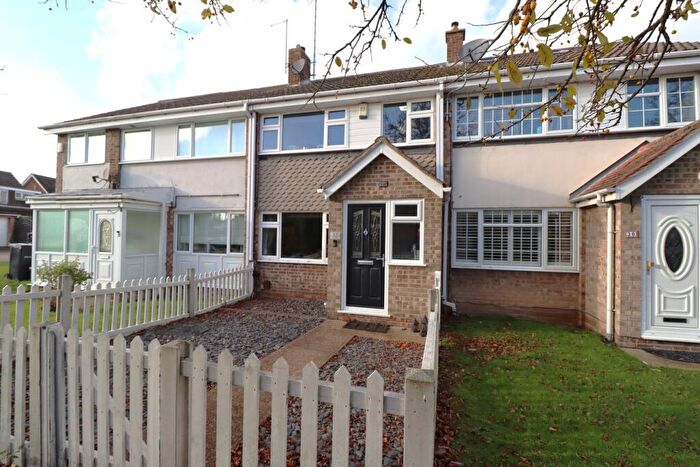 3 Bedroom Terraced House For Sale In Bramfield Road East, Rayleigh, SS6